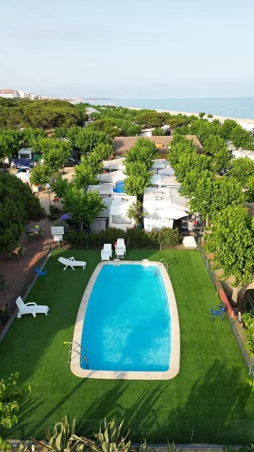 Camping El Pinar Platja Santa Susanna
