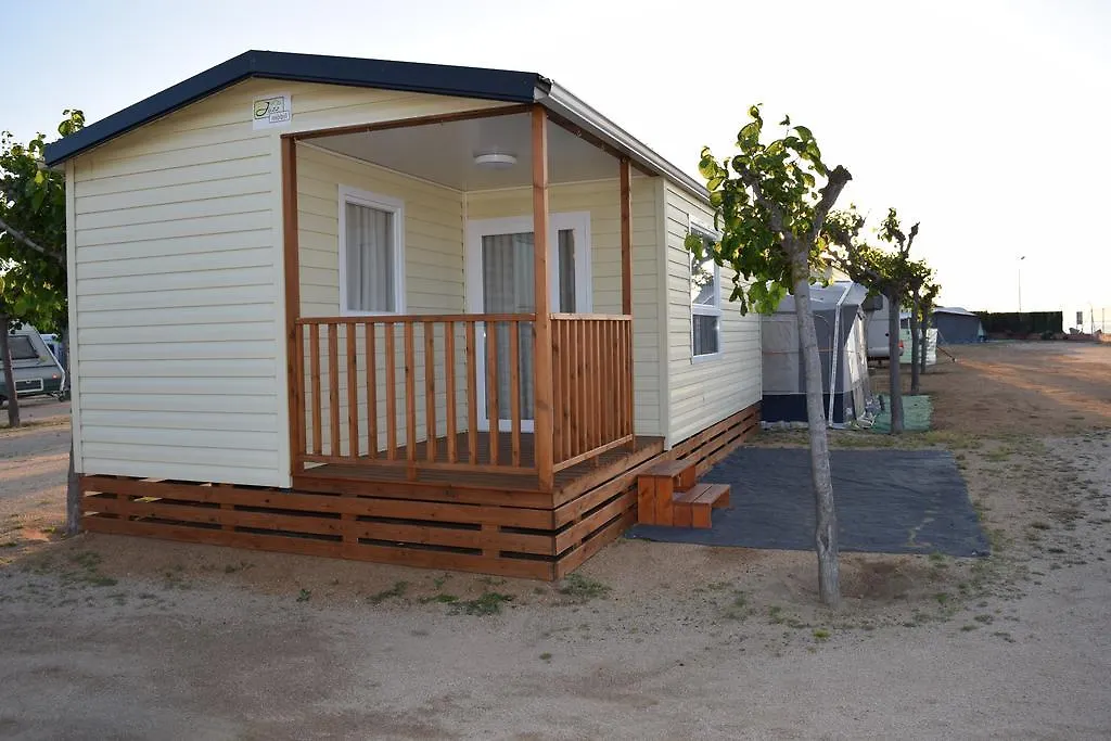 Camping El Pinar Platja location