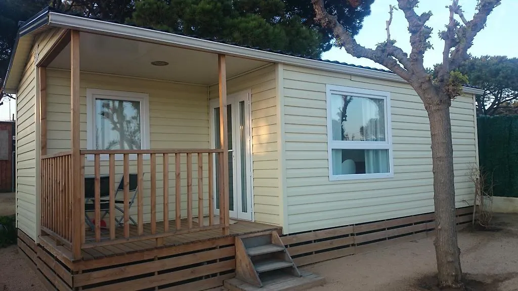 Camping El Pinar Platja Santa Susanna