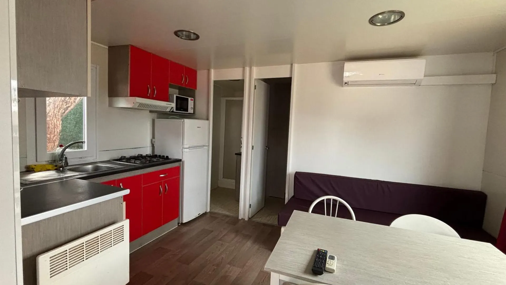 Campsite Camping El Pinar Platja Santa Susanna